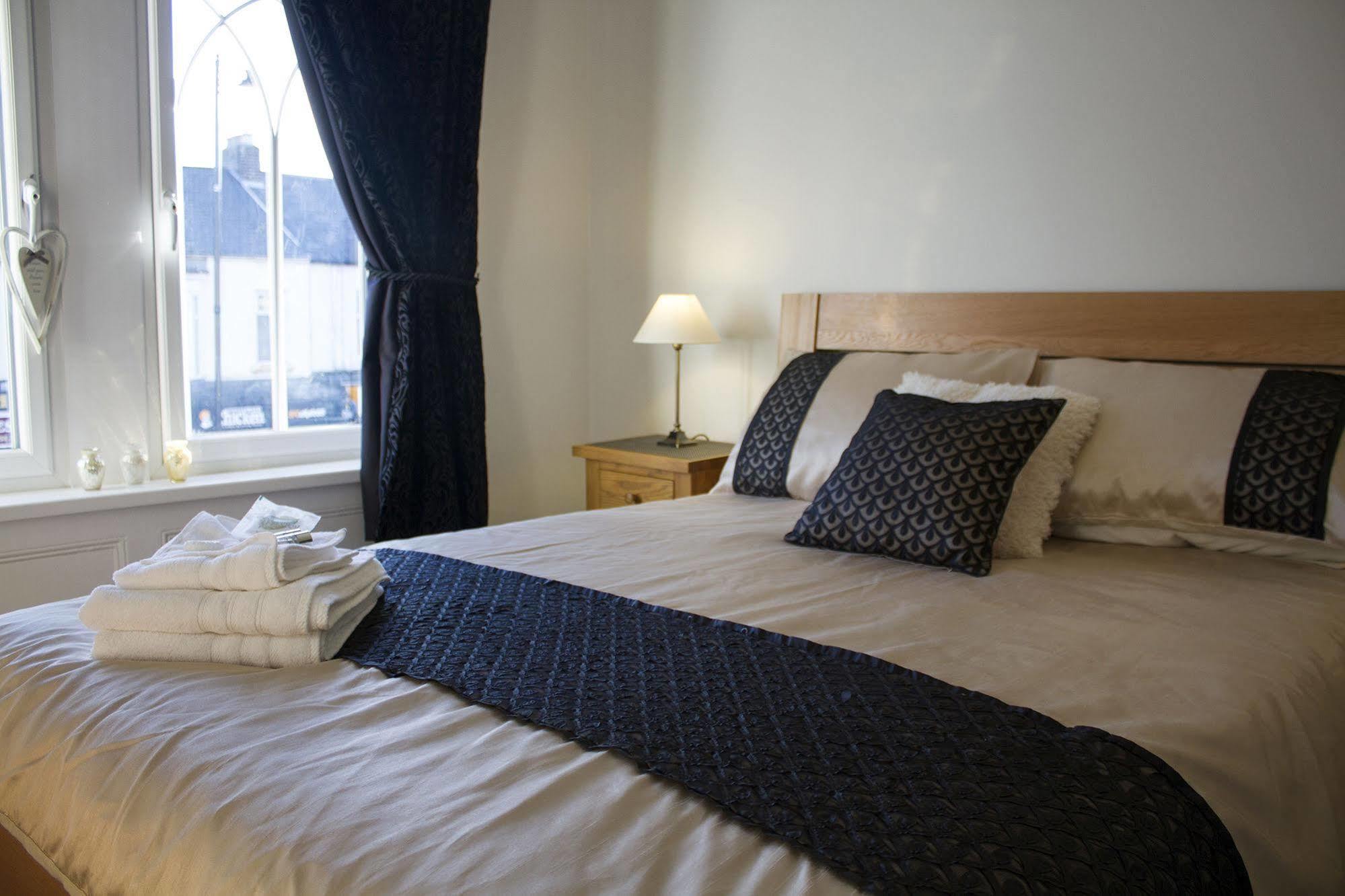 Rosebank Guest House South Shields Bagian luar foto